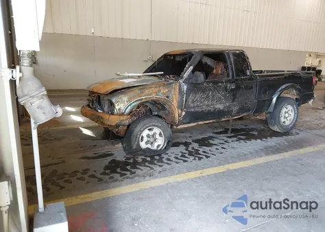 1998 Chevrolet S-10 Ls z USA, uszkodzony, nr VIN 1GCCT19WXW8193866